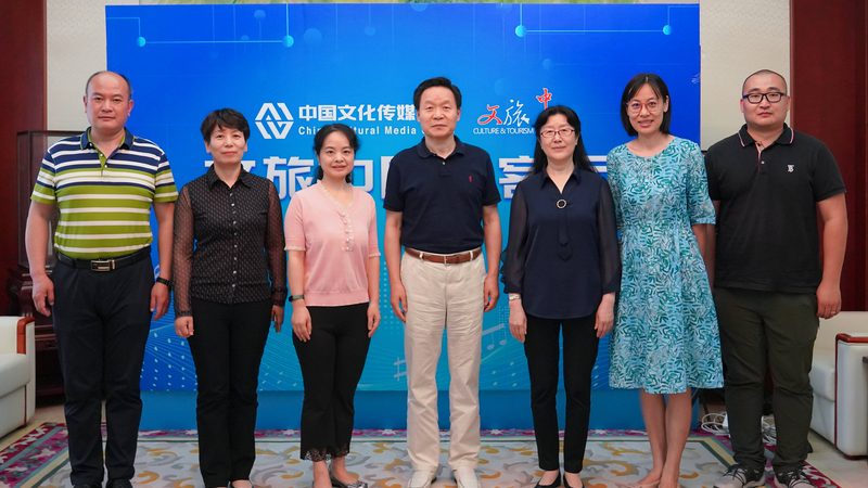公关传播与广告传播：市场营销中的双剑合璧